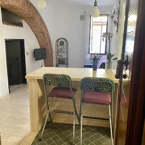 Lovely In Via Della Scala, Trastevere Apartment